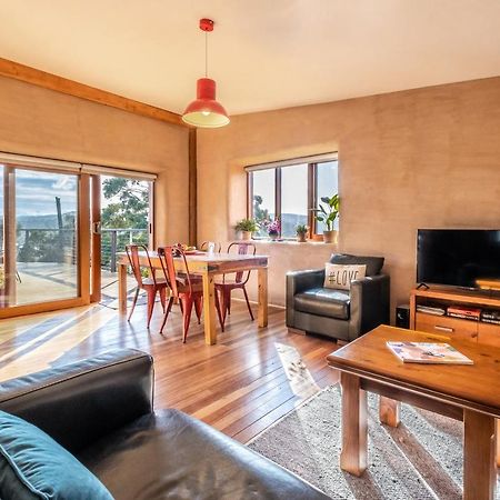 Studio 59 Holiday Home Coles Bay Exteriör bild